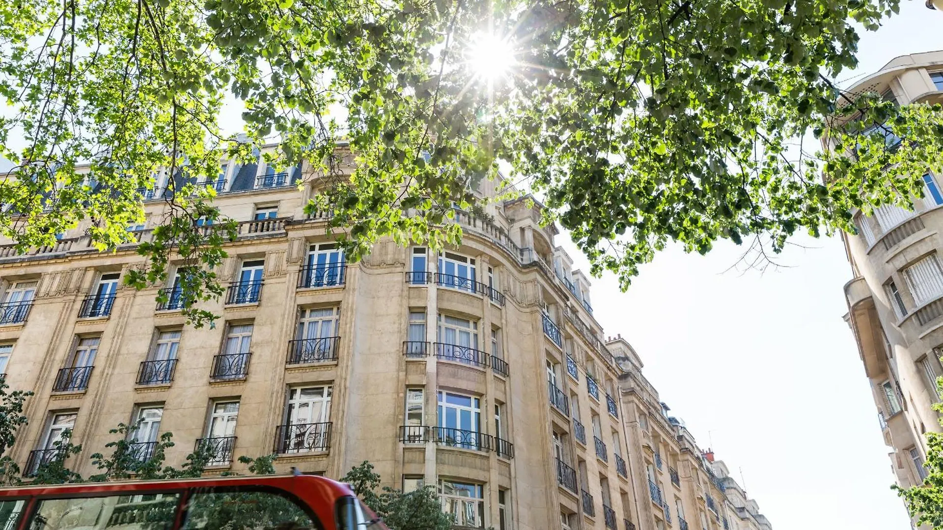 Apartment Veeve - Avenue To The Eiffel Tower Paris