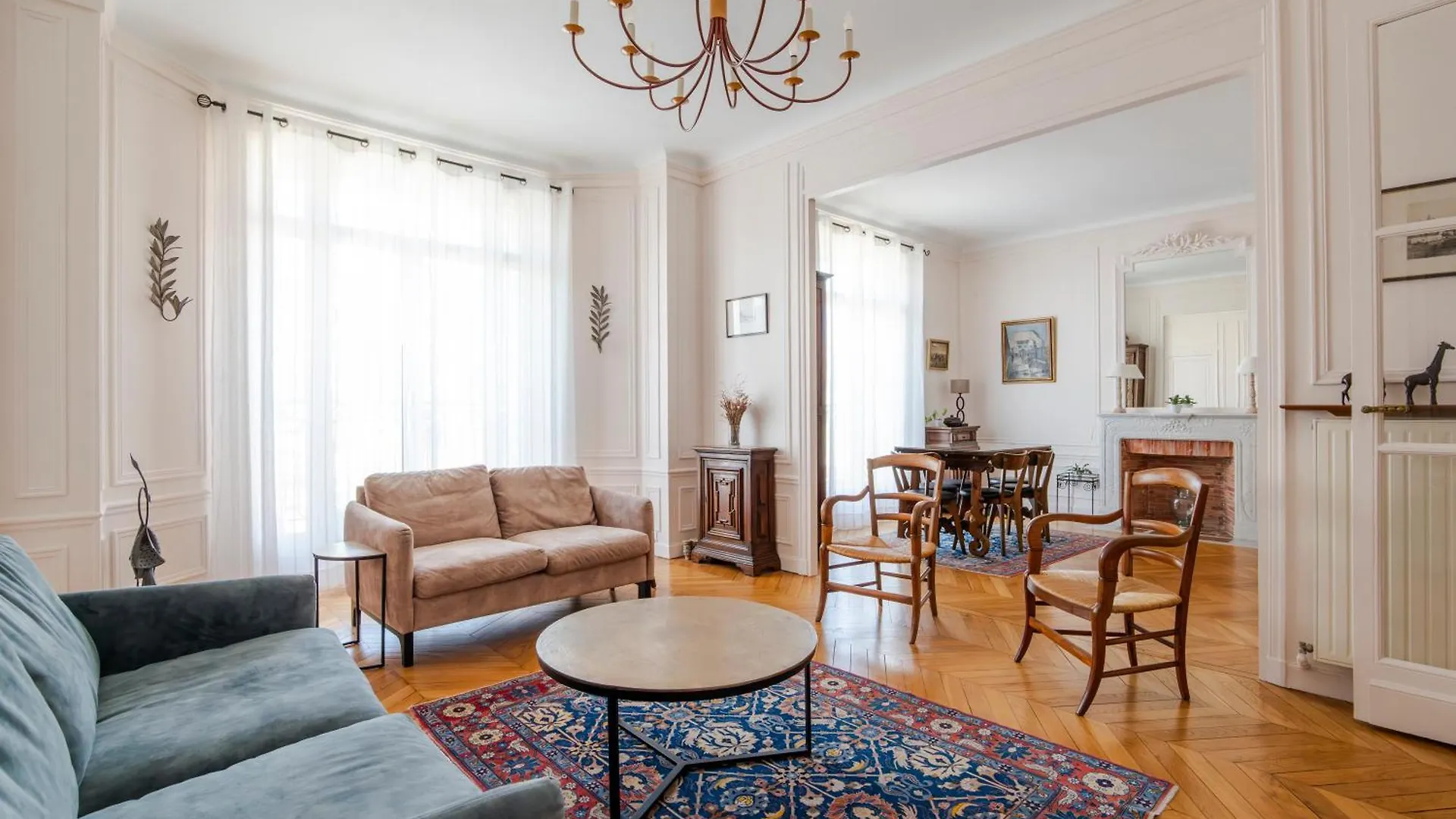 Apartment Veeve - Avenue To The Eiffel Tower *